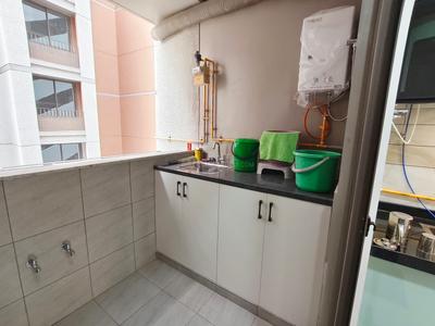 Kitchen Image of 2412 Sq.ft 3 BHK Apartment / Flat for rent in Saamarth H7, PDPU Road Gandhinagar for Rs. 55000
