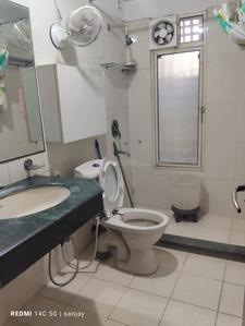 Bathroom Image of 1962 Sq.ft 3.5 BHK Apartment / Flat for sale in Antriksh Green Society, Sector 50 Noida for Rs. 33000000