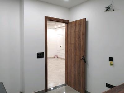 Bedroom Image of 990 Sq.ft 3 BHK Builder Floor for sale in Shastri Nagar New Delhi for Rs. 13500000