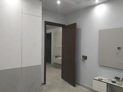 Bedroom Image of 1350 Sq.ft 3 BHK Builder Floor for sale in Paschim Vihar New Delhi for Rs. 26500000