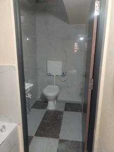 Bathroom Image of 150 Sq.ft 1 RK Independent House for rent in Vijay Nagar Indore for Rs. 8500