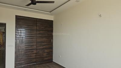 Bedroom Image of 2025 Sq.ft 3.5 BHK Apartment / Flat for sale in Emaar Imperial Gardens, Sector 102 Gurgaon for Rs. 23500000