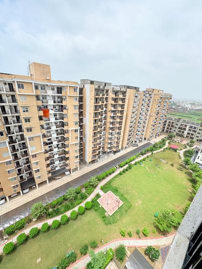 Sector 115 Main Image 1