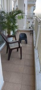 Balcony Image of 1555 Sq.ft 3 BHK Apartment / Flat for sale in Paramount Golfforeste Premium Apartments, Surajpur Greater Noida for Rs. 10000000