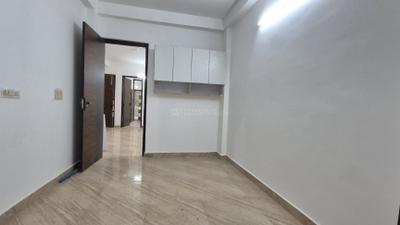 Bedroom Image of 1100 Sq.ft 3 BHK Apartment / Flat for rent in Indirapuram Ghaziabad for Rs. 25000