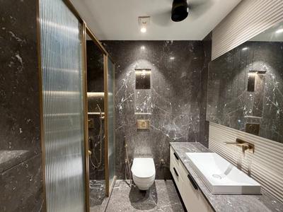 Bathroom Image of 3600 Sq.ft 4 BHK Builder Floor for rent in Greater Kailash II New Delhi for Rs. 410000