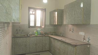 Kitchen Image of 2250 Sq.ft 3 BHK Builder Floor for sale in Sector 32 Faridabad for Rs. 16000000