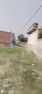 Image of 450 Sq.ft Residential Plot / Land for sale in Sarita Vihar, New Delhi for Rs. 675000