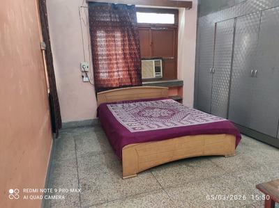 Bedroom Image of 600 Sq.ft 1 RK Independent House for rent in Mahanagar Lucknow for Rs. 18000