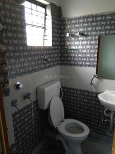 Bathroom Image of 858 Sq.ft 2 BHK Apartment / Flat for rent in Industrial Area Durgapur for Rs. 10000