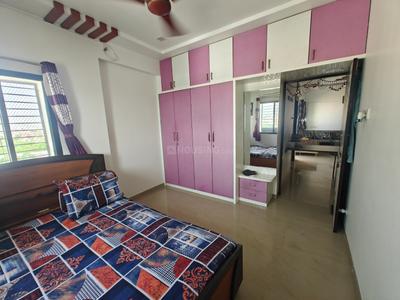 Bedroom Image of 729 Sq.ft 2 BHK Apartment / Flat for rent in Soma Talav Vadodara for Rs. 18000