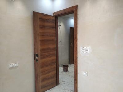Bedroom Image of 600 Sq.ft 3 BHK Builder Floor for sale in Shastri Nagar New Delhi for Rs. 6000000
