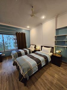 Image of SCUBE Housing in Vile Parle West, Mumbai