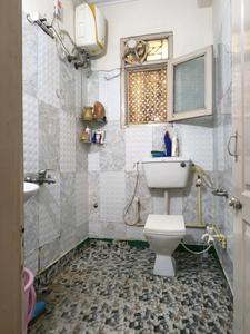 Common Bathroom Image of 1700 Sq.ft 3 BHK Builder Floor for sale in Vasundhara Ghaziabad for Rs. 17800000