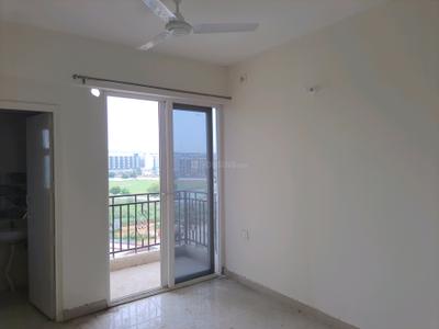 Bedroom Image of 842 Sq.ft 3 BHK Apartment / Flat for sale in Signature Global Golf Green, Sector 79 Gurgaon for Rs. 6900000