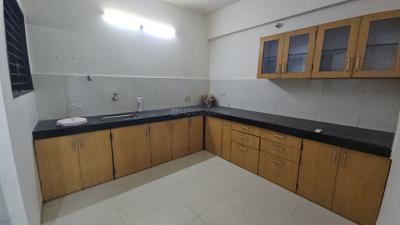 Kitchen Image of 1700 Sq.ft 3 BHK Apartment / Flat for rent in Palasia Indore for Rs. 35000