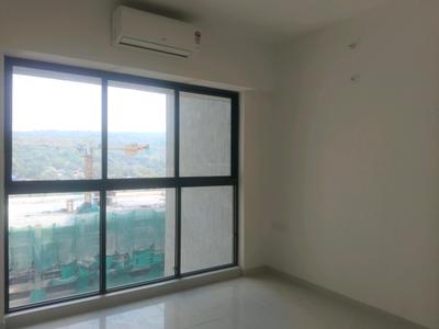 Bedroom Image of 1000 Sq.ft 2 BHK Apartment / Flat for sale in Lodha Woods, Kandivali East Mumbai for Rs. 26000000