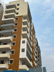 Image of 1269 Sq.ft 2 BHK Apartment / Flat for sale in Sai Keerthi Lake View, Chandanagar, Hyderabad for Rs. 8382000