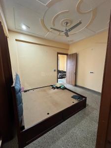 Bedroom Image of 1200 Sq.ft 2 BHK Builder Floor for rent in Sector 42 Noida for Rs. 30000