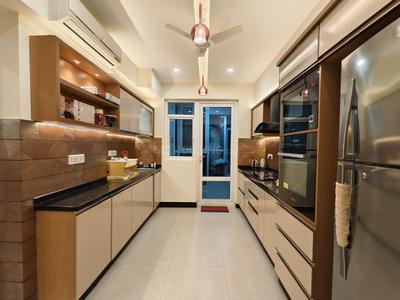 Kitchen Image of 3341 Sq.ft 3.5 BHK Apartment / Flat for sale in DLF Riverside, Vyttila Kochi for Rs. 31000000