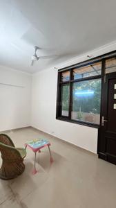 Bedroom Image of 2800 Sq.ft 3.5 BHK Builder Floor for sale in Kailash Colony New Delhi for Rs. 52500000