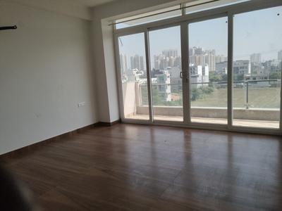 Bedroom Image of 2700 Sq.ft 4 BHK Independent House for rent in BPTP Amstoria , Sector 102 Gurgaon for Rs. 50000