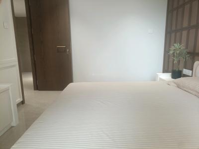 Bedroom Image of 2800 Sq.ft 4 BHK Apartment / Flat for sale in Neelkanth Avenue, Kharghar Navi Mumbai for Rs. 40000000