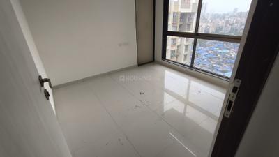 Bedroom Image of 1012 Sq.ft 4 BHK Apartment / Flat for sale in Chandak Nischay, Dahisar East Mumbai for Rs. 20900000