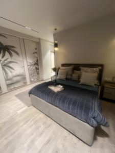 Bedroom Image of 990 Sq.ft 2 BHK Apartment / Flat for sale in Ashiana Mulberry, Sector 2 Sohna for Rs. 12400000