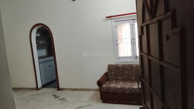 Living Room Image of 1025 Sq.ft 2 BHK Apartment / Flat for rent in Navrangpura Ahmedabad for Rs. 25000