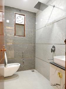 Common Bathroom Image of 3150 Sq.ft 5 BHK Builder Floor for sale in Rajendra Nagar Ghaziabad for Rs. 28551000