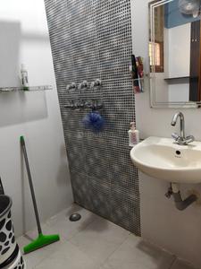 Bathroom Image of 1800 Sq.ft 3 BHK Builder Floor for sale in Shastri Nagar Ghaziabad for Rs. 14000000
