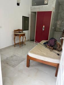 1 RK Independent Builder Floor
