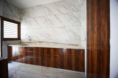 Kitchen Image of 1890 Sq.ft 3 BHK Apartment / Flat for sale in Maninagar Ahmedabad for Rs. 11500000