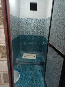 Bathroom Image of Capitan Nadar Paying guest in Powai, Mumbai