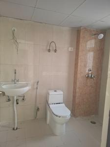 Bathroom Image of 3000 Sq.ft 4 BHK Apartment / Flat for sale in Amrapali Heartbeat City IV, Sector 107 Noida for Rs. 35000000