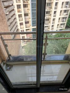 Balcony Image of 400 Sq.ft 1.5 BHK Apartment / Flat for rent in Kasarvadavali Thane for Rs. 16000