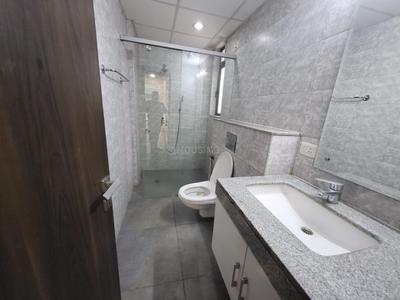 Bathroom Image of 3250 Sq.ft 4 BHK Duplex for rent in TATA Primanti Villa, Sector 72 Gurgaon for Rs. 120000
