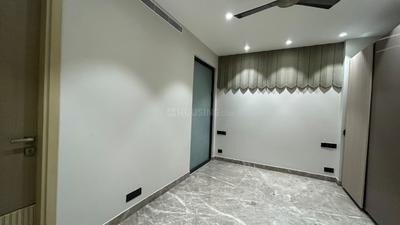 Bedroom Image of 2400 Sq.ft 4 BHK Builder Floor for sale in DLF Phase 2 Gurgaon for Rs. 59000000