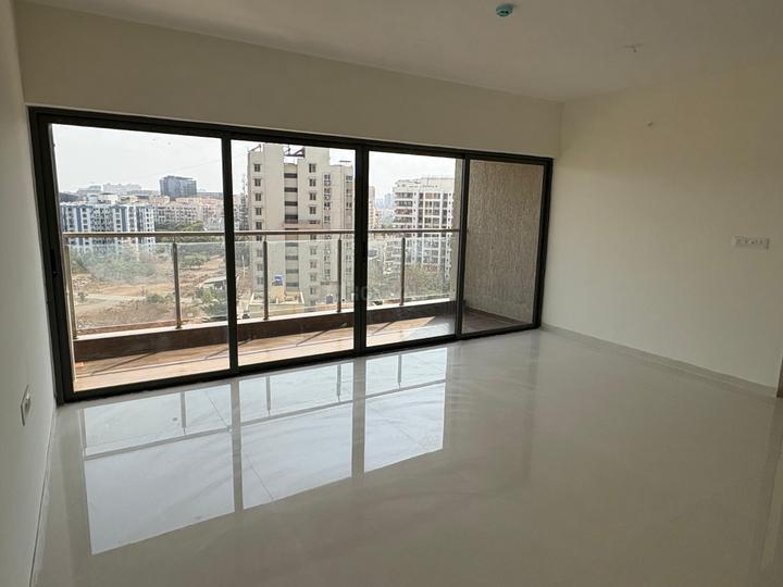 Gagan Avencia Main Image 1