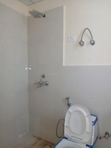 Bedroom One Image of 1200 Sq.ft 3 BHK Apartment / Flat for rent in Pyramid Infinity, Sector 70 Gurgaon for Rs. 26000