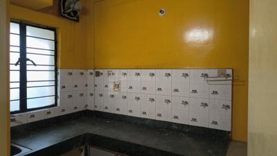 Kitchen Image of 1200 Sq.ft 3 BHK Apartment / Flat for rent in Behala Chowrasta Kolkata for Rs. 23000