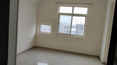 Bedroom Image of 2350 Sq.ft 4 BHK Apartment / Flat for rent in Omaxe Heights, Sector 86 Faridabad for Rs. 45000