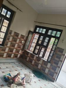 Bedroom Image of 675 Sq.ft 2 BHK Builder Floor for rent in Mahabir Colony Hisar for Rs. 10000