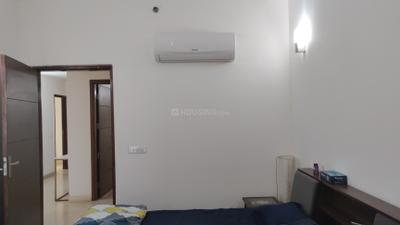 Bedroom Image of 1650 Sq.ft 2.5 BHK Apartment / Flat for sale in Puri Emerald Bay, Sector 104 Gurgaon for Rs. 25500000