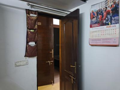 Servant Room Image of 1850 Sq.ft 3 BHK Apartment / Flat for rent in Amrapali Silicon City, Sector 76 Noida for Rs. 65000