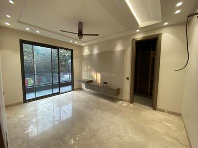 Bedroom Image of 2700 Sq.ft 4 BHK Builder Floor for sale in Model Town New Delhi for Rs. 61500000