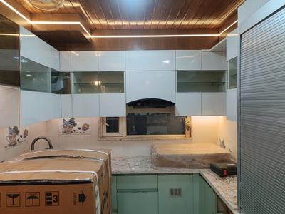Kitchen Image of 850 Sq.ft 2 BHK Apartment / Flat for rent in Pyramid Fusion Homes, Sector 70A Gurgaon for Rs. 34000