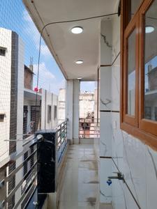 Bedroom One Image of 1000 Sq.ft 3 BHK Apartment / Flat for rent in Vikram Builder Floors by Vikram Properties And Builder, Nawada New Delhi for Rs. 18500