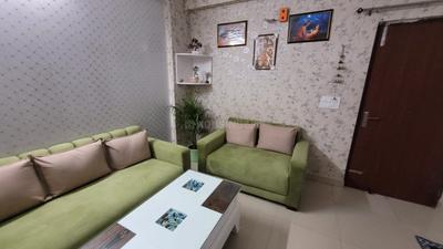 Bedroom Image of 1200 Sq.ft 2 BHK Apartment / Flat for rent in GTM The Capital Mig And Lig Apartment, Sahastradhara Road Dehradun for Rs. 27000